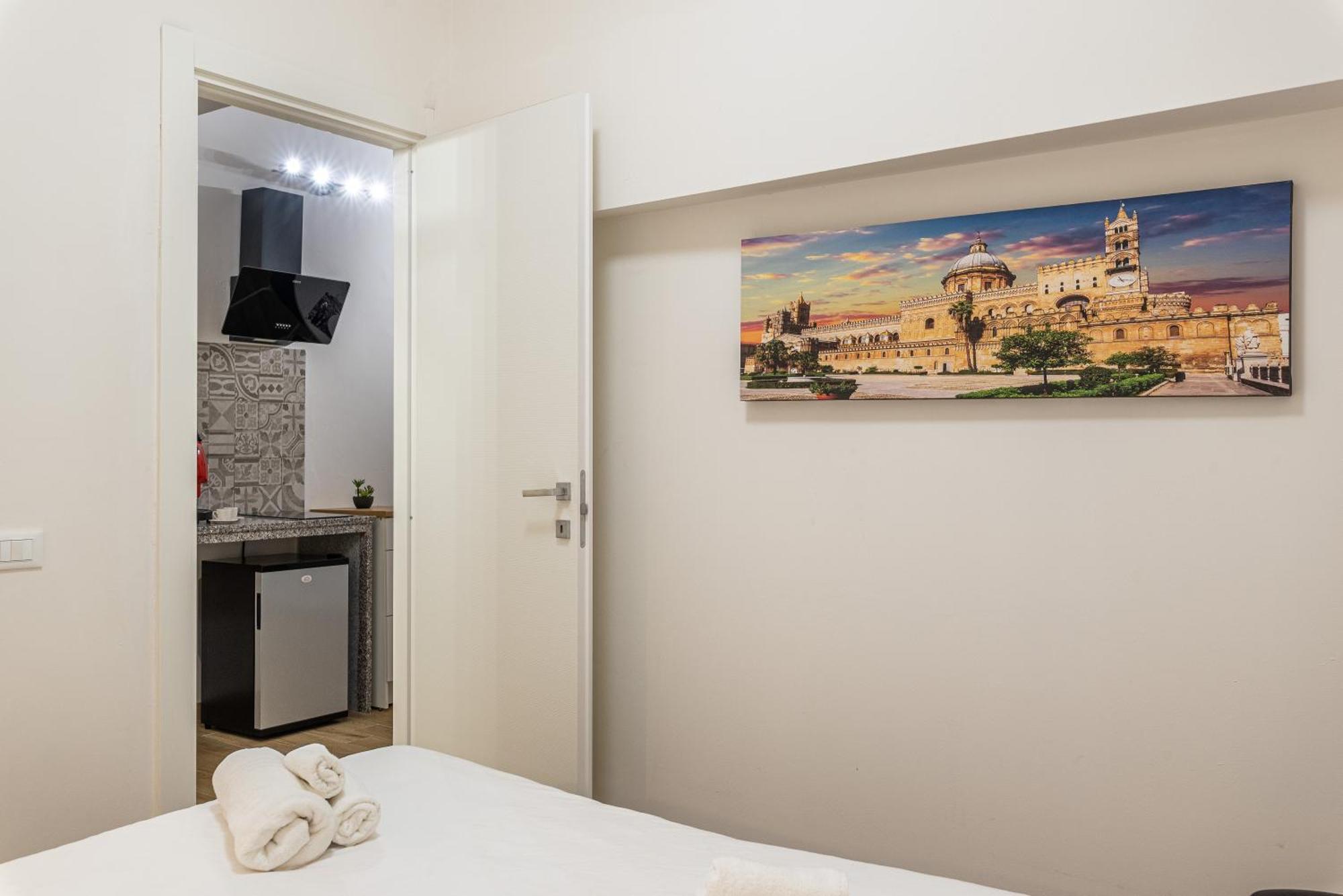 Quattro Canti Rooms Palermo Exteriör bild